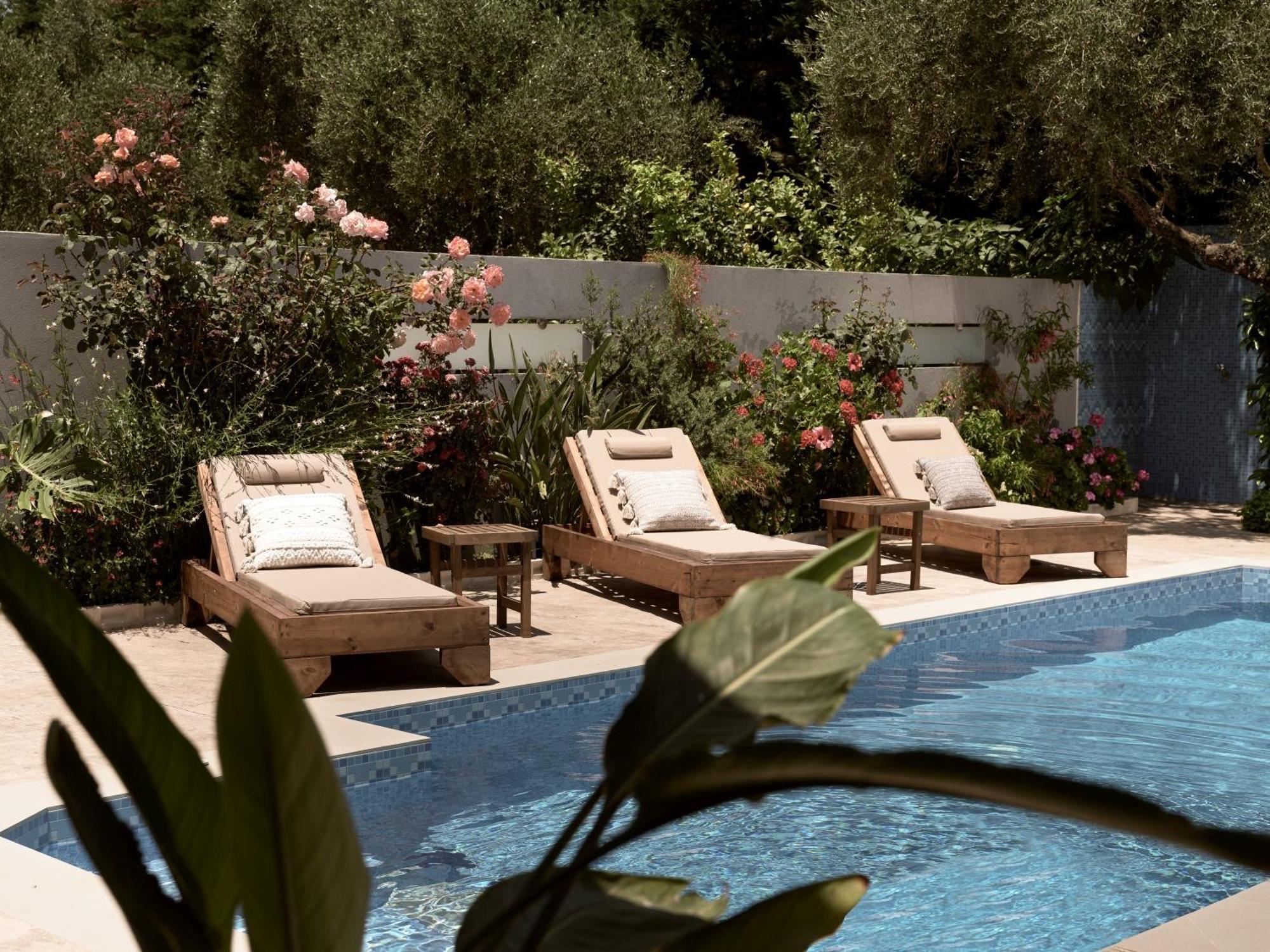 Jasmine Suites With Private Pool Ciliví Kültér fotó