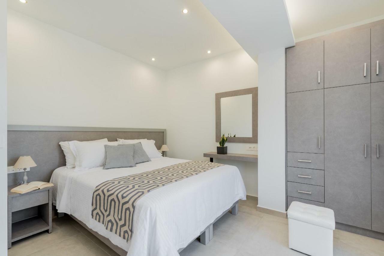Jasmine Suites With Private Pool Ciliví Kültér fotó