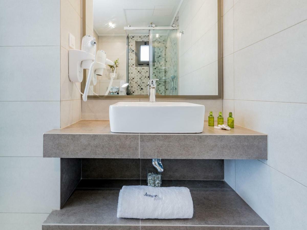Jasmine Suites With Private Pool Ciliví Kültér fotó